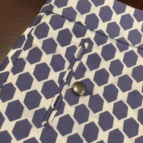 Ann Taylor LOFT Petites size 00P hexagon skirt - Picture 3 of 8